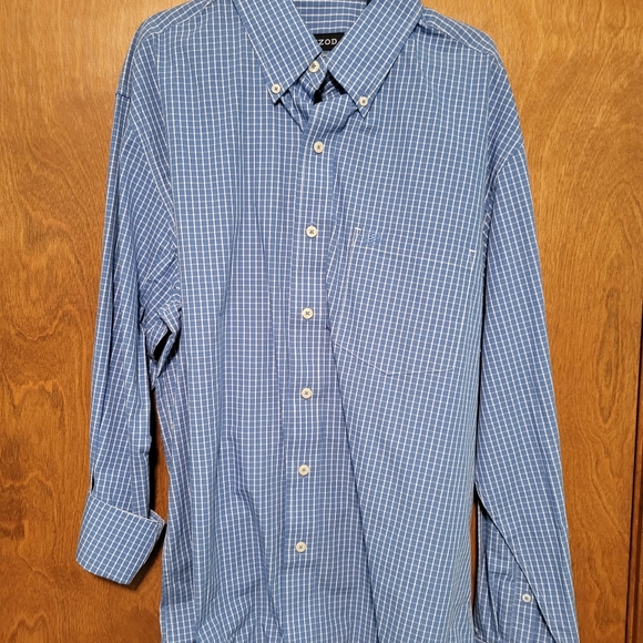 New IZOD button up shirt - Picture 1 of 6